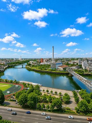 Charenton-Le-Pont, Quai des Carrières, Appartement 3 pièces de 70 m²