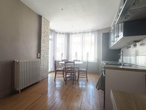 Maison 3 chambres 115 m2,  jardinet et garage