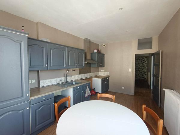Maison 3 chambres 115 m2,  jardinet et garage