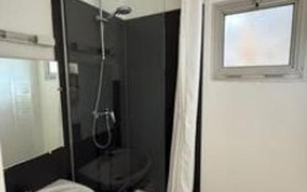Appartement à louer    3 pièces •  Sainte-Adresse