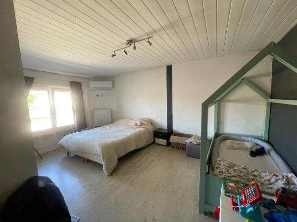 Maison de charme avec jardin et garage