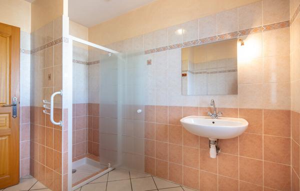 MAISON 3 CHAMBRES AVEC SOUS SOL COMPLET - ST NAZAIRE EN ROYANS