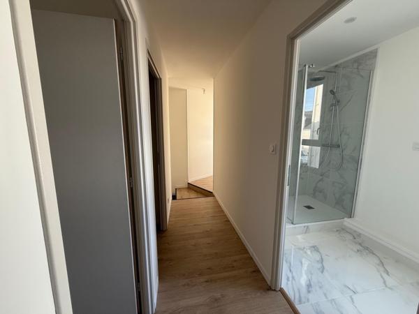 Maison entièrement rénovée – 171 m² – 4 chambres – Angers