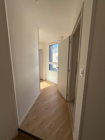 Maison entièrement rénovée – 171 m² – 4 chambres – Angers