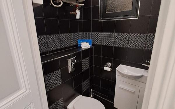 Appartement à louer    2 pièces • 62,25 m2 Nice