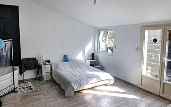 Maison à louer    3 pièces •  Le Vernet