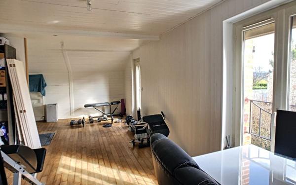 Maison à louer    3 pièces •  Le Vernet