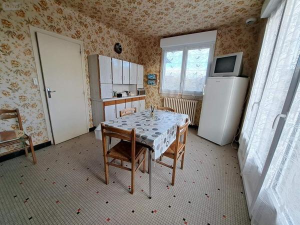 Maison à vendre à Craon en Mayenne (53400), ref : 076/2734-PIN