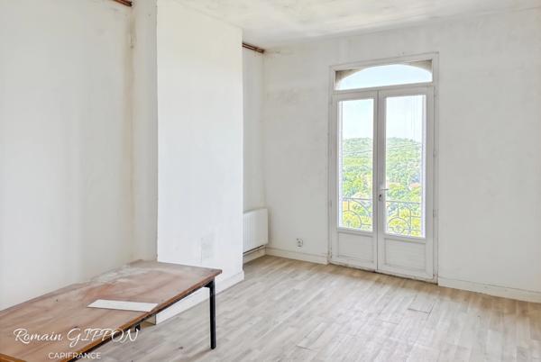 Maison de maître à Liverdun (2 à 3 logements – vue exceptionnelle) - 9 pièces pour 215 m2