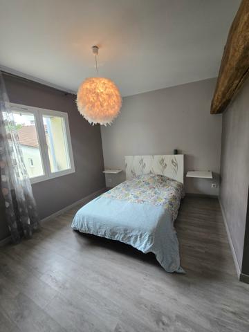 Maison
         5 pièces
        - 158 m² Exclusivité 292 500 € *