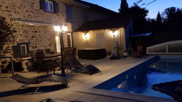 Maison
         5 pièces
        - 158 m² Exclusivité 292 500 € *