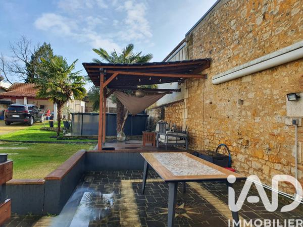 Maison à vendre 8 pièces 165 m² Chasseneuil-sur-Bonnieure