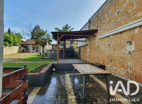Maison à vendre 8 pièces 165 m² Chasseneuil-sur-Bonnieure