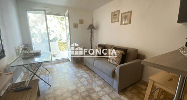 À vendre Studio 25.25 m² - Bormes-les-mimosas 83230