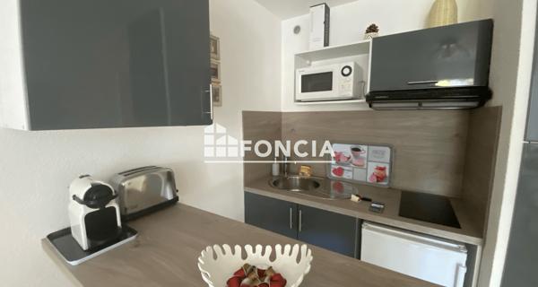 À vendre Studio 25.25 m² - Bormes-les-mimosas 83230