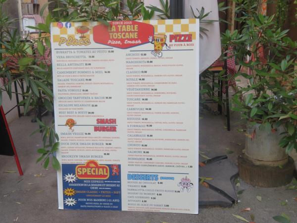 PIZZERIA au feu de bois/RESTAURANT au coeur du centre ville de RIEZ LA ROMAINE (04), PAYS du VERDON