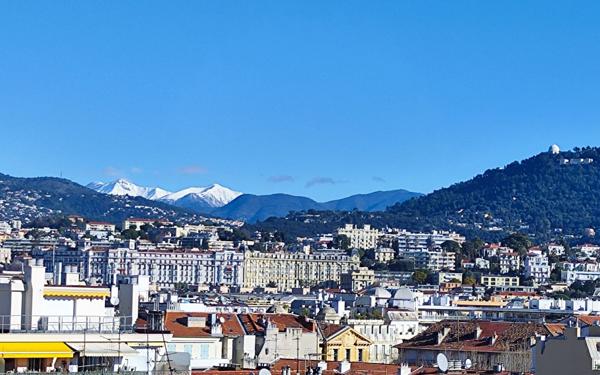 Appartement à vendre    3 pièces • 61,29 m2 Nice