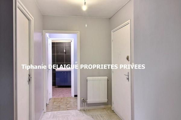 Le Chambon Feugerolles 42500 appartement de 87m² 2 chambres au 3ème étage sur 3, CAVE ET GARAGE