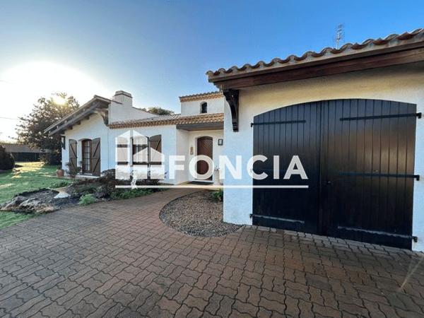 À vendre Maison 4 pièces 126 m² - Challans 85300