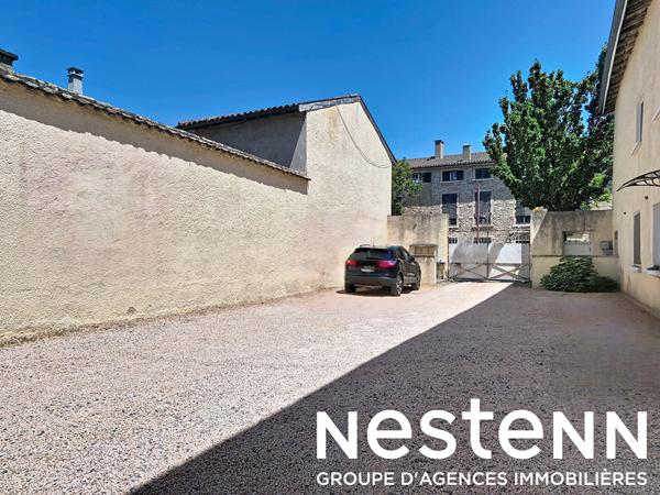 Bel Appartement de type 3 avec Terrasse - Crêches Sur Saône (71680) .