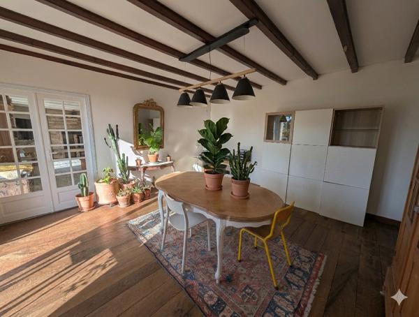 Maison 8 pièces - 220 m²