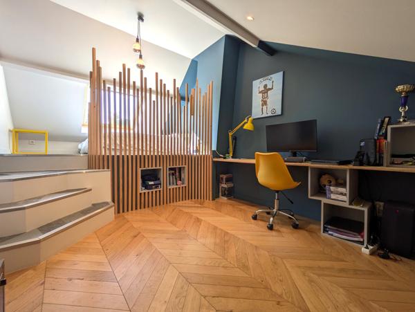 Belle maison 5 chambres et 2 bureaux au bourg de Treillières