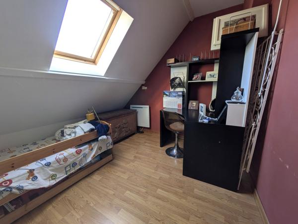 Belle maison 5 chambres et 2 bureaux au bourg de Treillières