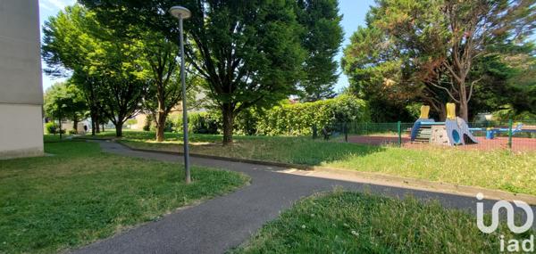 Appartement à vendre 4 pièces 81 m² Vaulx-en-Velin