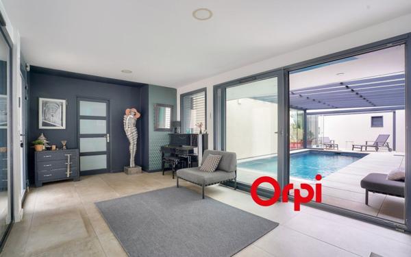 Maison à vendre    6 pièces •  Charbonnières-les-Bains