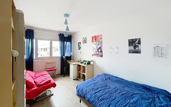 Appartement à vendre    3 pièces • 84 m2 Tours