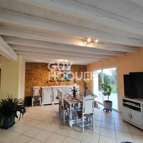 Maison de maître de 232 m2, 5chambres sur 2 hectares