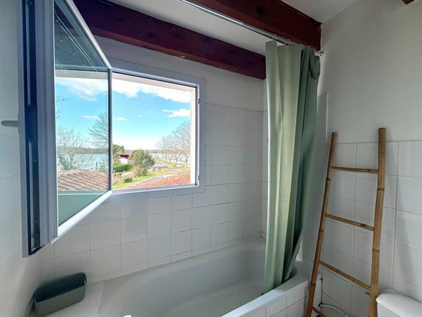 Lahonce : Un balcon sur l’Adour – Studio en duplex au calme absolu