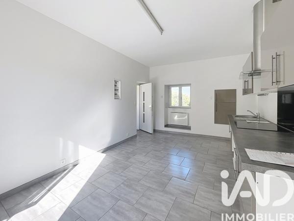 Maison à vendre 4 pièces 82 m² Mézières-sur-Seine