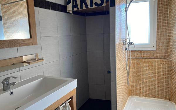 Appartement à louer    3 pièces •  Charleval