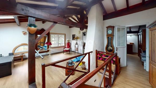 Maison landaise avec piscine, dépendance et terrain