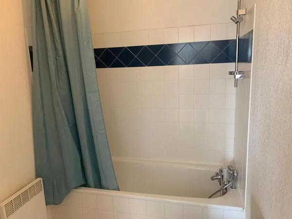 Appartement à louer 2 pièces 40.6m² Pau (64000)