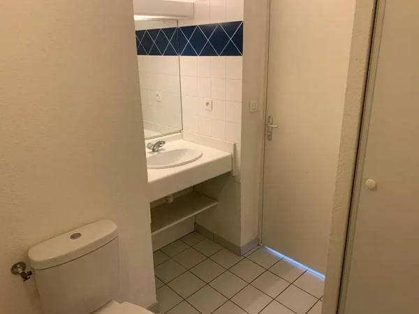 Appartement à louer 2 pièces 40.6m² Pau (64000)