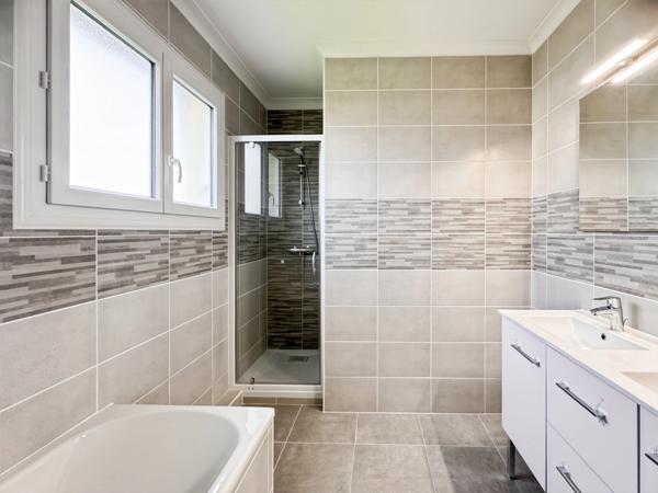 ✨ MÛRS-ERIGNÉ – Maison de caractère avec architecture atypique, vie de plain-pied et grand terrain