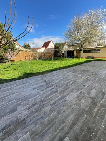 Maison, 3 chambres, jardin, garage.