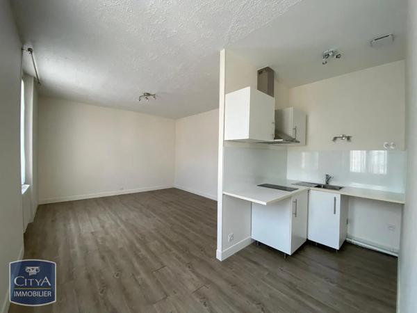 Appartement à louer 1 pièce 28.96m² Soisy-sur-Seine (91450)