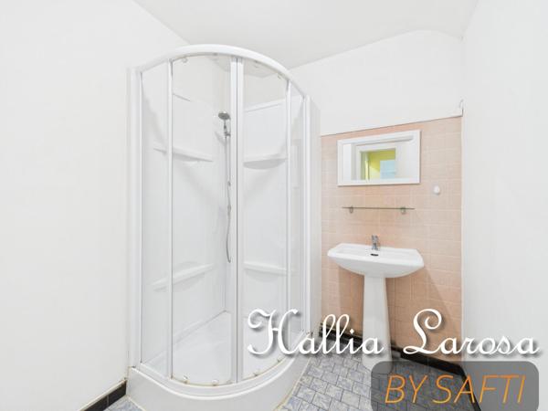 Maison familiale avec Garage et Jardin