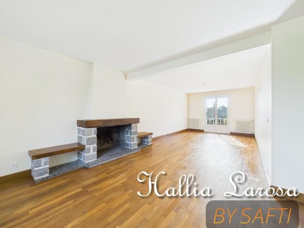 Maison familiale avec Garage et Jardin