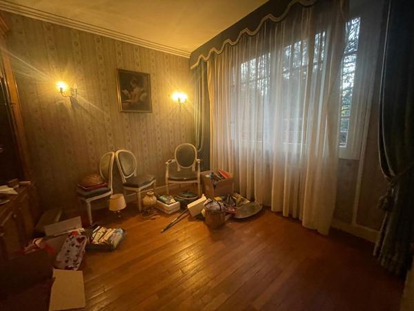 Vente d'une maison 5 chambres à COMBS-LA-VILLE