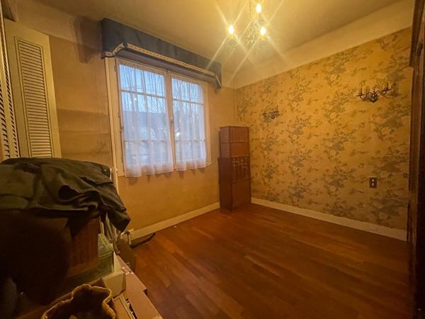 Vente d'une maison 5 chambres à COMBS-LA-VILLE