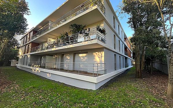 Appartement à vendre    3 pièces • 62,86 m2 Périgny