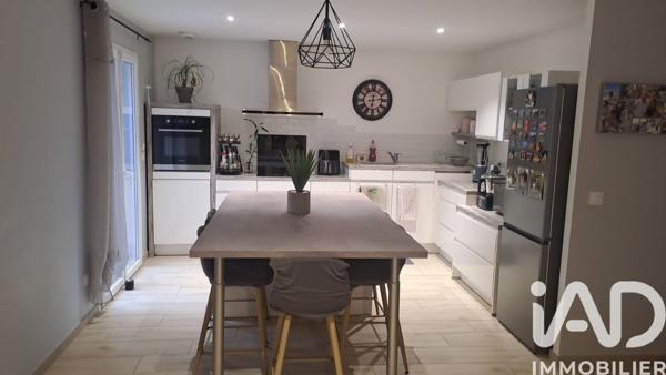 Maison à vendre 4 pièces 111 m² Châteauneuf-sur-Isère