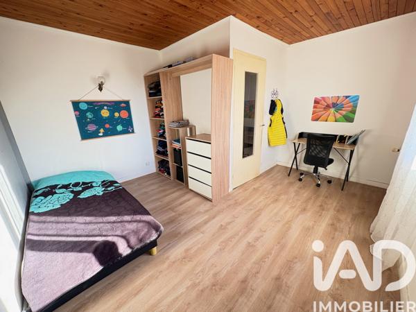 Maison à vendre 6 pièces 201 m² Haute-Amance