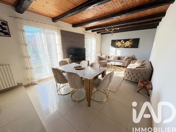 Maison à vendre 6 pièces 201 m² Haute-Amance