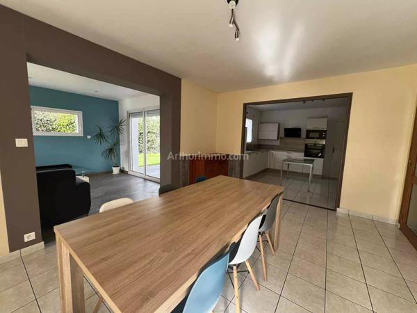 Vente Maison de village 6 pièces 137 m2 à Plougoumelen
