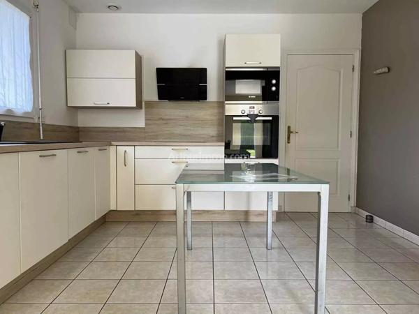 Vente Maison de village 6 pièces 137 m2 à Plougoumelen